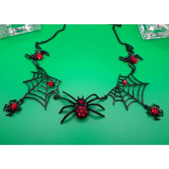 RARE Betsey Johnson Spider Necklace & Earring SET | Creep Show Goth Halloween - Picture 3 of 5